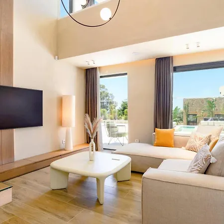 Villa Pefkos Shore By