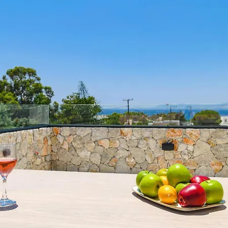 Pefkos Shore By Villa