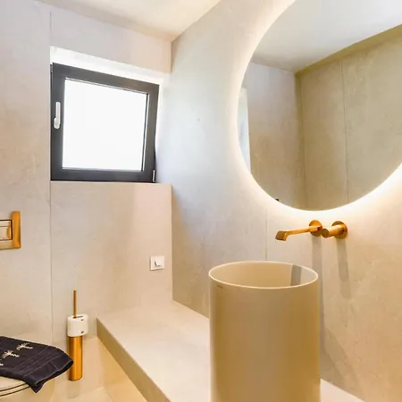 Villa Pefkos Shore By