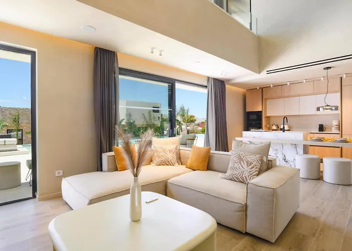 Pefkos Shore By Villa