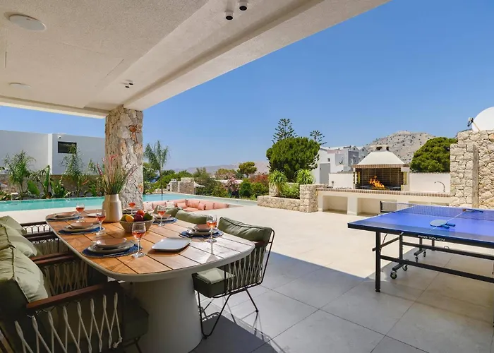 Pefkos Shore By Villa