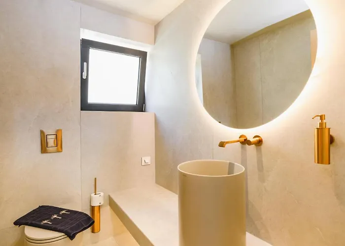 Villa Pefkos Shore By