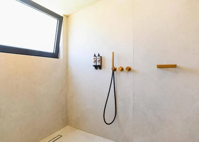 Villa Pefkos Shore By Pefki